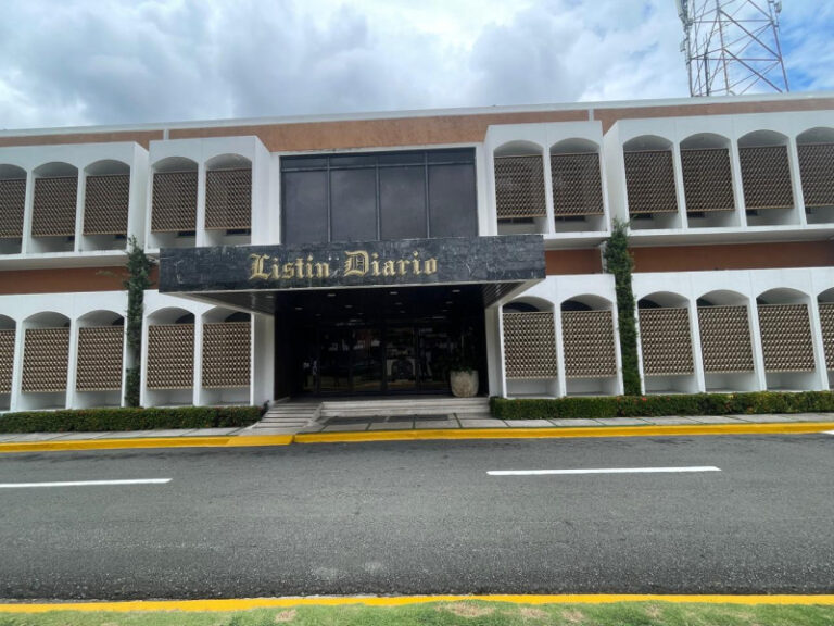 SIP expresa preocupación por amenaza de censura digital al Listín Diario
