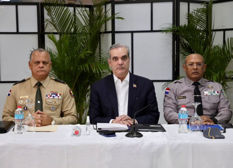 Presidente Abinader encabeza reunión de seguimiento al Plan de Seguridad Ciudadana