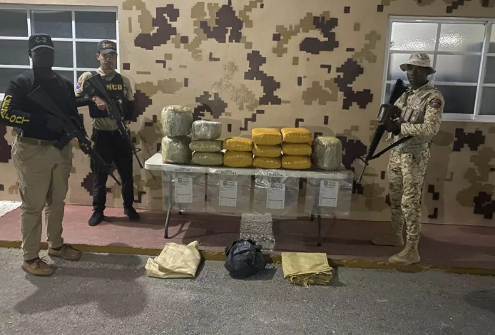 Cesfront decomisa 135 libras de marihuana tras labores de patrullaje realizadas en Pedernales