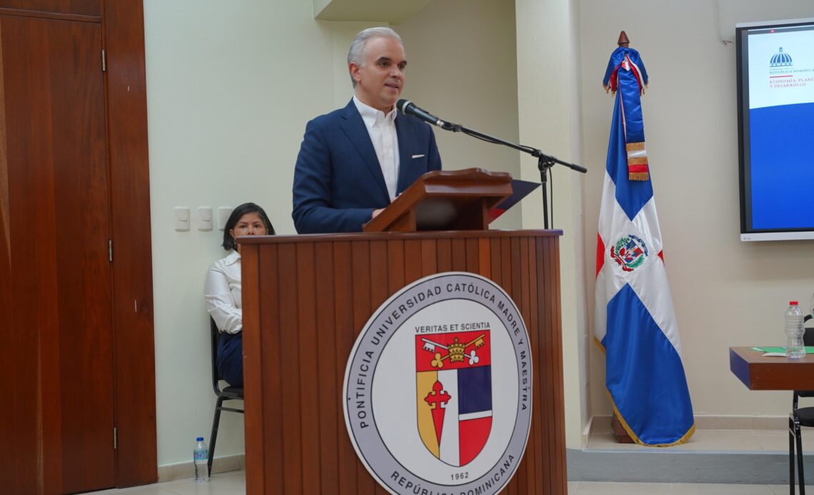 Ministro de Educación propone relanzamiento del Pacto Educativo como reto colectivo nacional