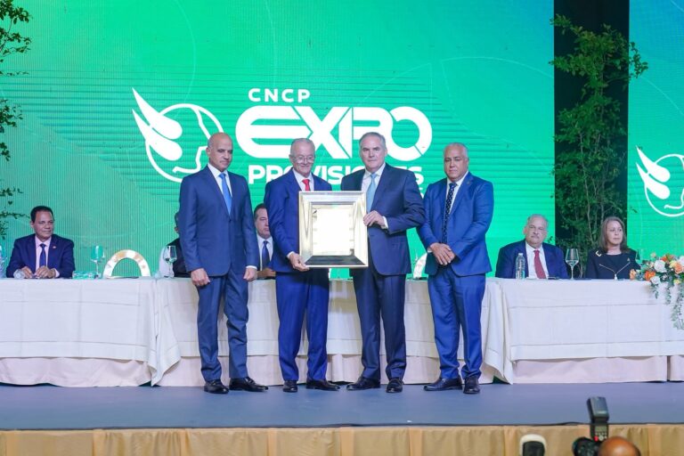 Con un llamado a promover el desarrollo de las micro y pequeñas empresas, inicia la feria Expo Provisiones 2025