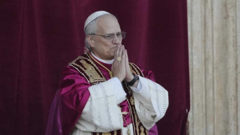 Reportaje- El Papa vuelve a disminuir poder de Monseñor Ozoria, ahora le pone un arzobispo  coadjutor