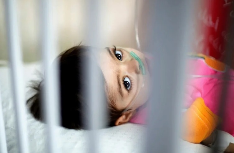 ONU advierte que 14.000 bebés podrían morir en Gaza en 48 horas si no llega ayuda