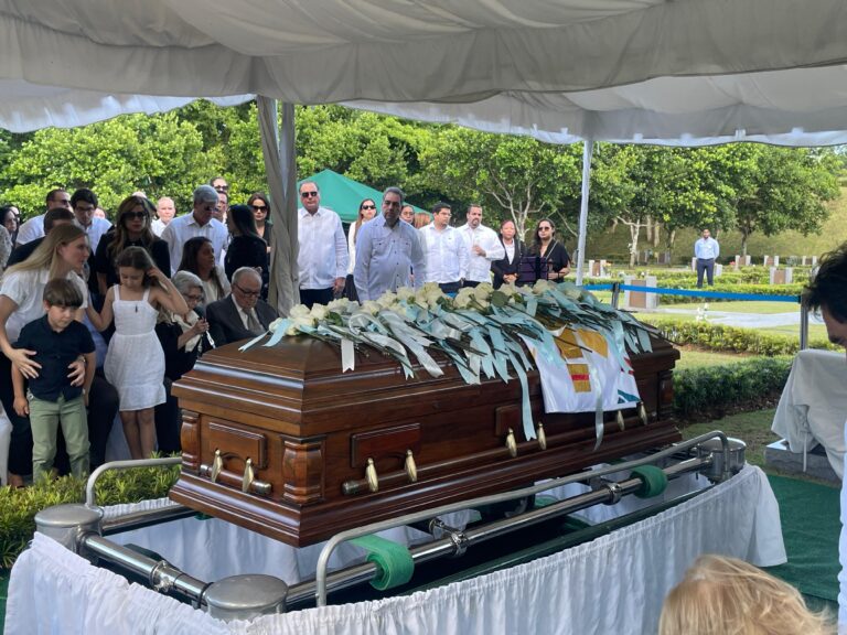 Último adiós a doña Mery Pérez Marranzini, ejemplo de amor al prójimo