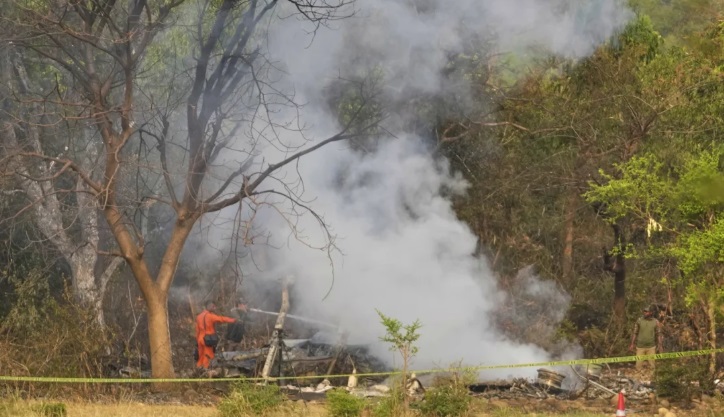 India lanza misiles contra Pakistán, que lo considera un “acto de guerra”