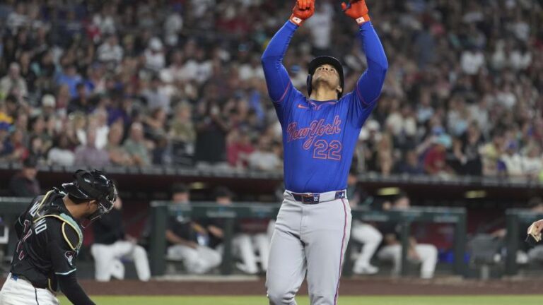 Juan Soto conecta jonrones en turnos consecutivos y Mets doblegan a Diamondbacks