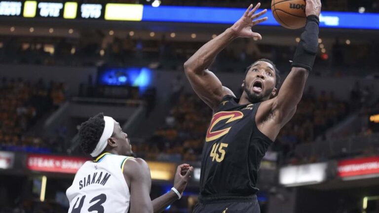 Los Cavaliers con Donovan Mitchell recuperan efectivos y sensaciones ante Pacers