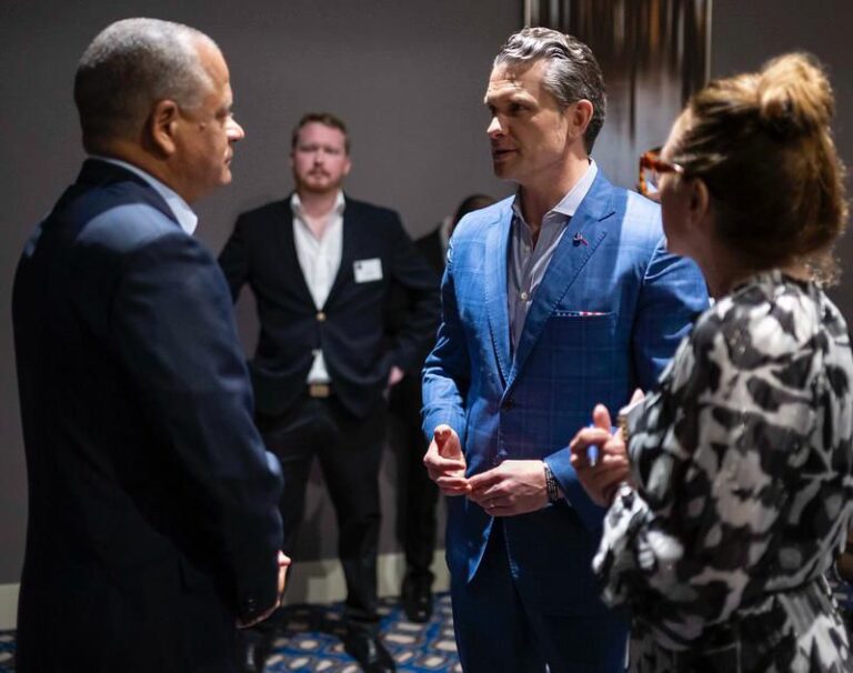 Ministro de Defensa de RD sostiene reuniones estratégicas con el secretario de Defensa de EE. UU. y el comandante del Comando Sur