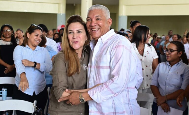 Radhamés González: “Con Carolina garantizamos ganar las elecciones y seguir en el poder”