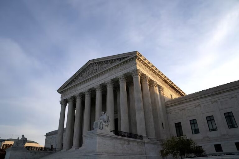 Gobierno de Trump solicita al Supremo que autorice al DOGE acceso a datos de Seguridad Social