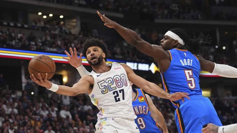Un enfermo Jamal Murray anotó 25 puntos y los Nuggets vencen 119-107 al Thunder; igualan serie 3-3