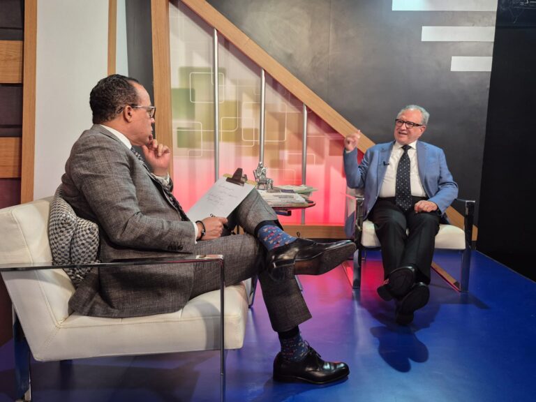 VIDEO- Exembajador en el Vaticano: Cardenal Pietro Parolin fue pieza clave para escogencia rápida Papa León XIV