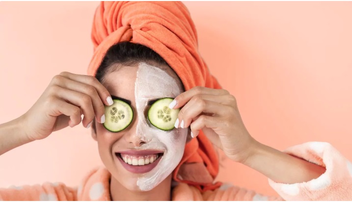 Cómo cuidar la piel en climas calurosos: guía básica para todos los bolsillos