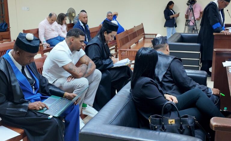 Tribunal advierte a Wander Franco que podría recibir hasta 30 años de prisión si es culpable