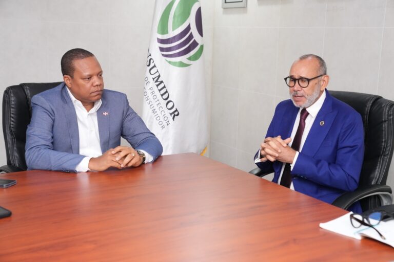 INABIE solicita a Pro Consumidor asumir prevención y sanción ante posible venta de kits escolares con su logo