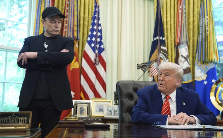 Elon Musk perdería miles de millones de dólares en su disputa con Donald Trump