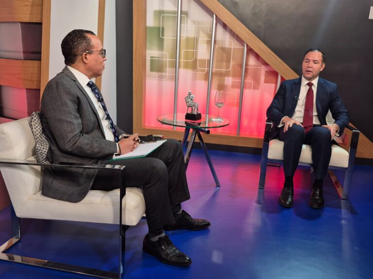 Video- PLD truena contra la Cámara de Cuentas y la acusa de actuar con sesgo contra gobiernos de Danilo Medina