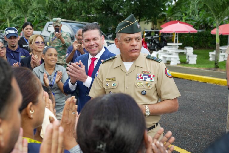 Ministro de Defensa supervisa ampliación y automatización de planta textil de la Industria Militar Dominicana en Bonao