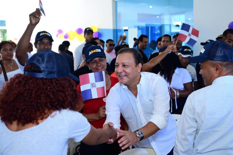 Abel Martínez: “Nos toca reencontrarnos con la sociedad y trabajar en la reconstrucción del PLD y no en su división”