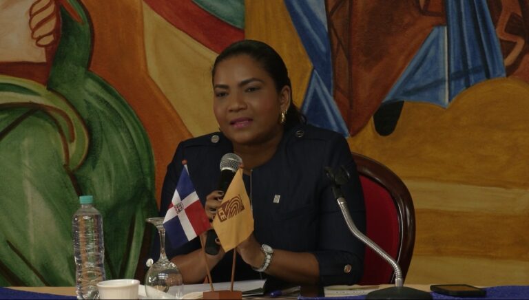 JCE concluye presentación del proyecto de la nueva cédula a líderes católicos; continuará con otros sectores