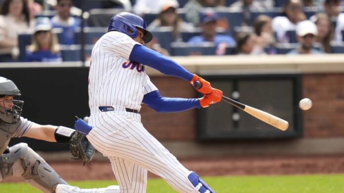Juan Soto la vuelve a sacar