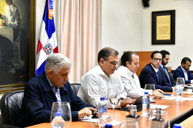 Licitación adjudica a Consorcio Cabo Rojo, encabezado por Grupo Puntacana, como socio minoritario del gobierno para el desarrollo turístico de Pedernales