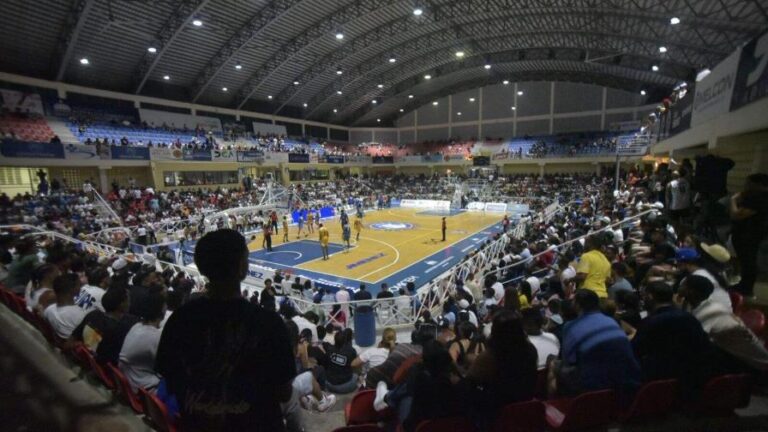 Marineros ganan y se completan clasificados a fase de eliminación en la LNB