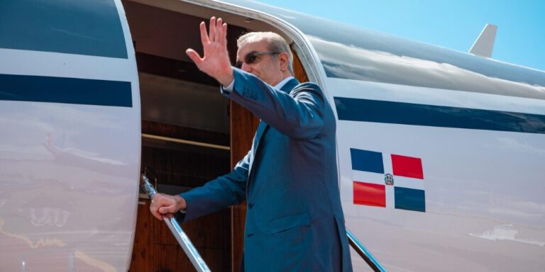 Presidente Abinader salió a Francia para participar en la Tercera Conferencia ONU sobre Océano