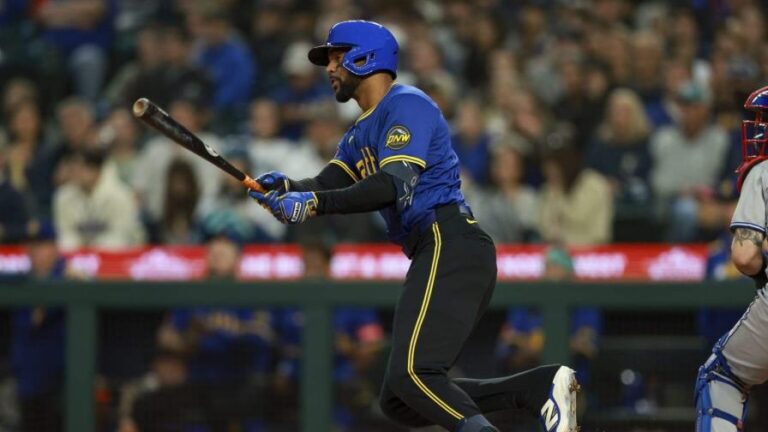 Seattle coloca al dominicano Leody Taveras en asignación