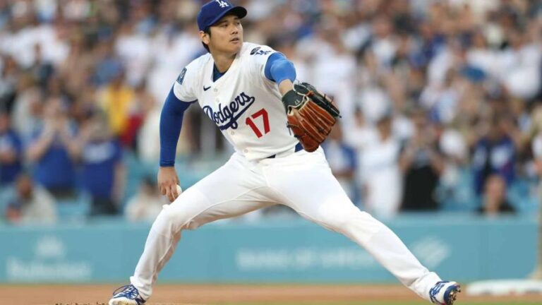 Shohei Ohtani alcanzó las 100 mph en su regreso al montículo