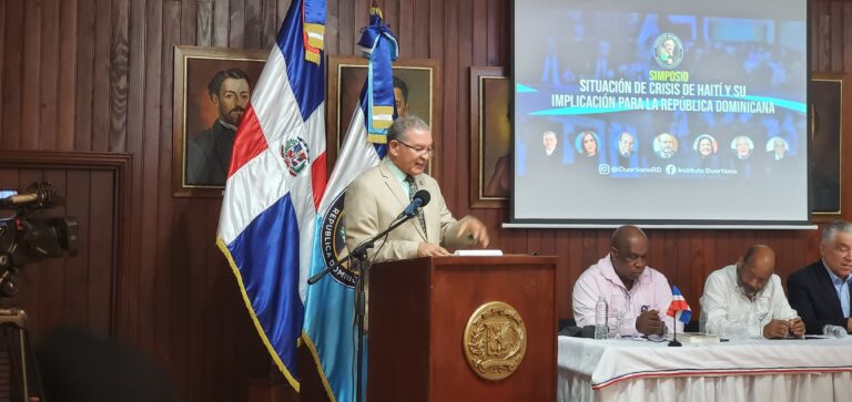 Presidente Instituto Duartiano afirma defensa de RD es sobre situación de Haití, comunidad internacional y empresarios dominicanos