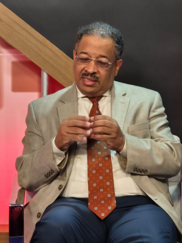 Video- Roberto Rosario: “Abinader viola las leyes Electoral y de Partido al autorizar a funcionarios hacer campaña fuera de los plazos”