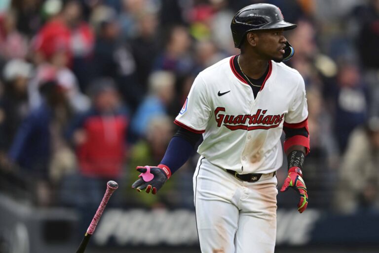 Siete ponches de Luis Ortiz y jonrón de Martínez ayudan a la victoria de Guardianes sobre Yankees