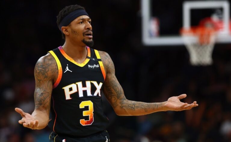 Bradley Beal, corte en Phoenix y rumbo a Clippers