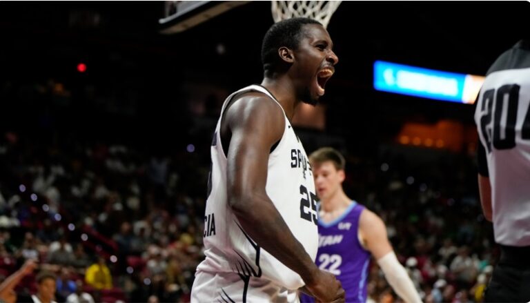 Los Spurs atan a una de las sensaciones de la Summer League, el dominicano David Jones