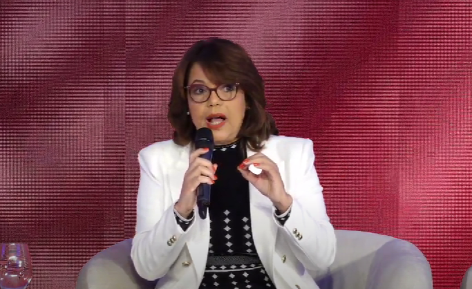 MITUR; Llegaron 6.1 turistas en primer semestre; Mercedes Carrasco asegura hubo caída estrepitosa