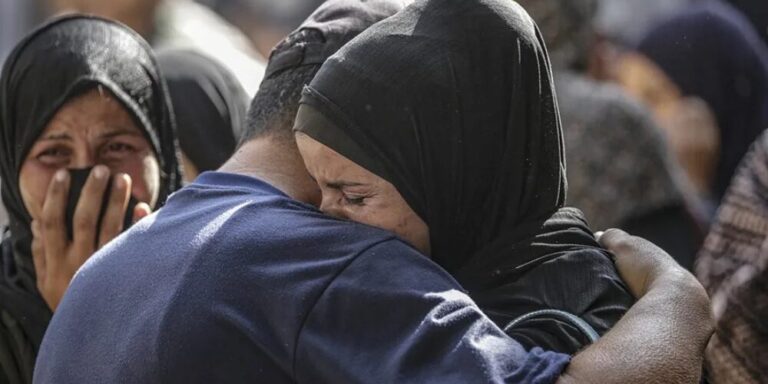 En Gaza muertos superan los 58.500 mientras negociaciones siguen en fase inicial