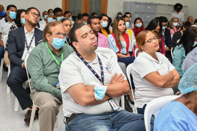 Hemocentro Nacional envía sangre a hospital Dr. Toribio Bencosme de la provincia Espaillat tras el trágico accidente de Jamao al Norte