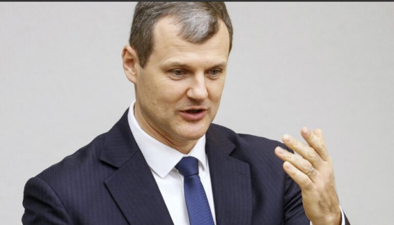 El primer ministro de Lituania dimite tras escándalos por sus lazos empresariales