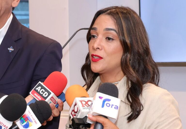 Adoexpo advierte que reforma laboral afectaría competitividad exportadora