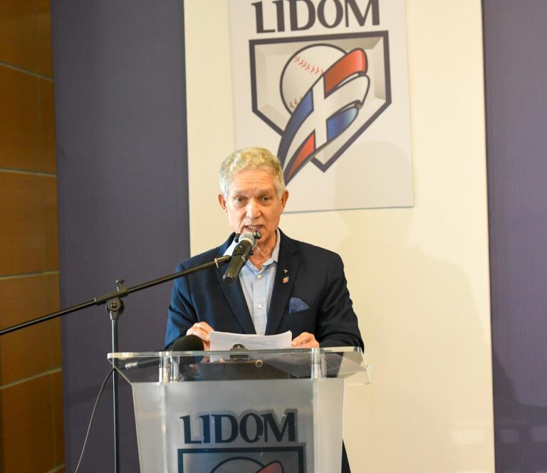 Puello confirma Serie del Caribe se jugará con ocho equipos en dos estadios