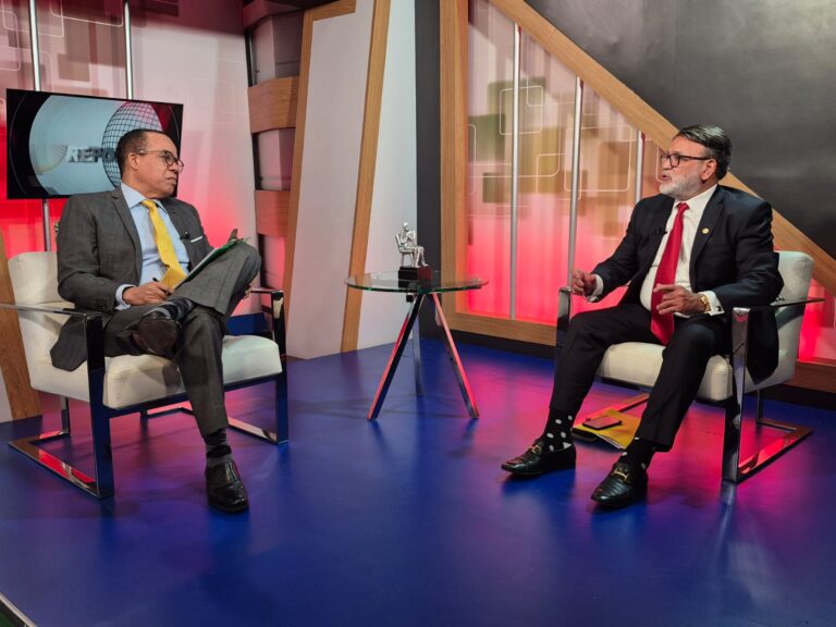 Video- Asegura comerciantes no han recibido el primer peso de préstamos por liberalización de encaje Legal