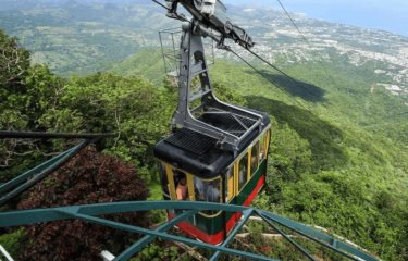 Abinader  pone en manos de un fideicomiso la gestión del Teleférico de Puerto Plata