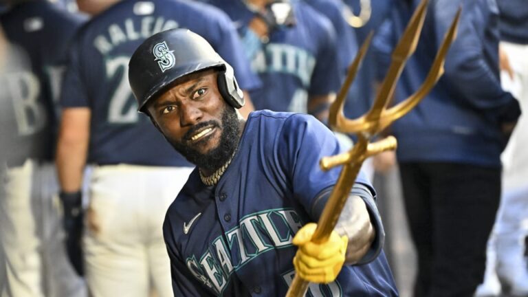 Arozarena conecta jonrón y guía a los Marineros a barrida sobre Medias Blancas