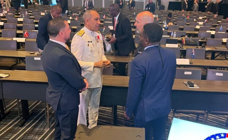 Jefe de la DEA y de la DNCD se reúnen para unir esfuerzos contra el narcotráfico