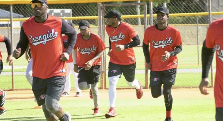 Leones del Escogido comenzarán entrenamientos el 25 de septiembre