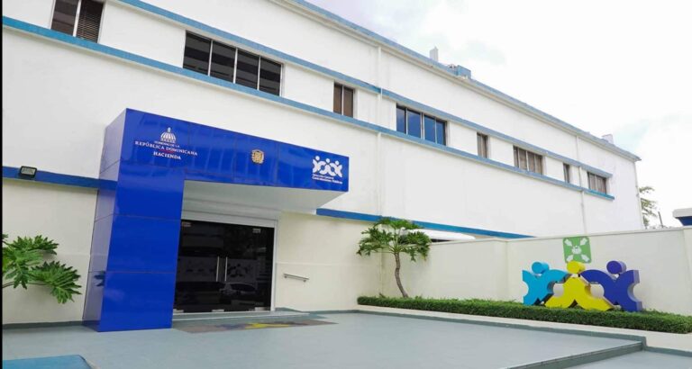 DGCP adopta medidas preventivas y suspende 38 registros de proveedores vinculados a funcionarios