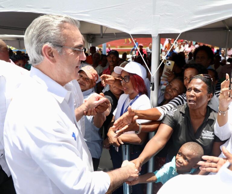 Abinader pondrá en funcionamiento, este domingo, trenes de seis vagones para la línea Uno del Metro e inaugurará nuevo pasillo de interconexión