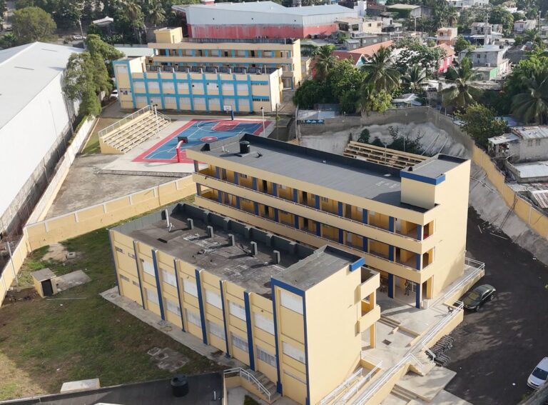 Infraestructura Escolar entregó 1,155 nuevas Aulas en 5 meses a través del Plan 24/7