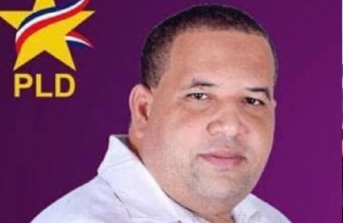 JUAN PABLO NIVAR RENUNCIA DEL PLD